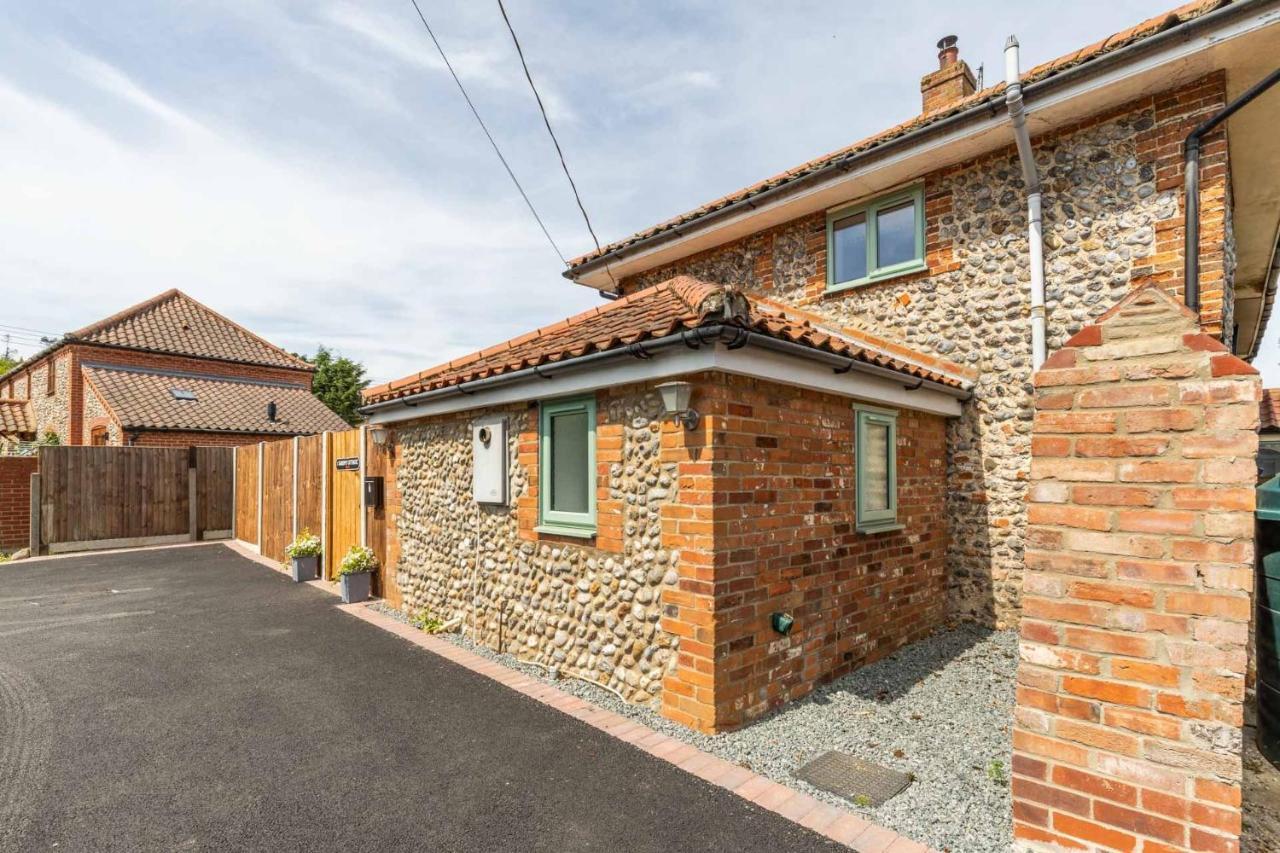 Host & Stay - Sand Pit Cottage Thorpe Market Екстериор снимка